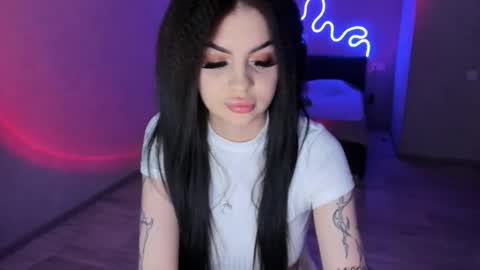 zoedrift online show from 10-17-25, 02:19