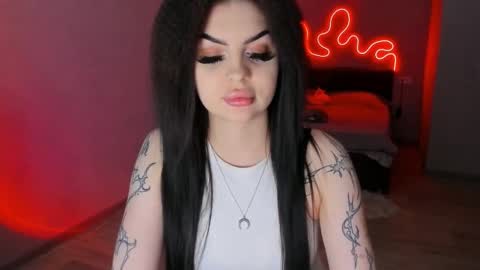 zoedrift online show from 12-14-25, 02:00