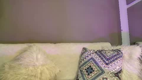 ZOE online show from 07-15-26, 03:17