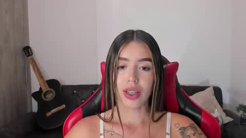  zoee jackson online show from 09-14-25, 11:26