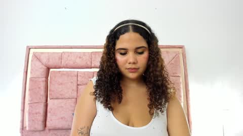 zoee online show from 12-17-24, 06:56