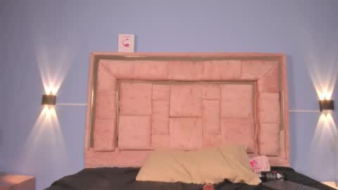 zoee online show from 09-10-25, 09:04