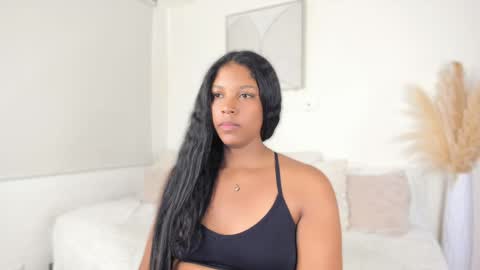 zoegarner10 online show from 04-18-26, 07:40