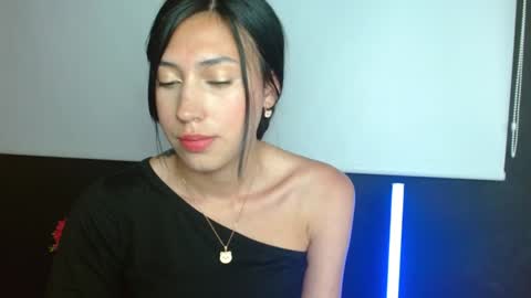 Laura  online show from 12-14-24, 06:35