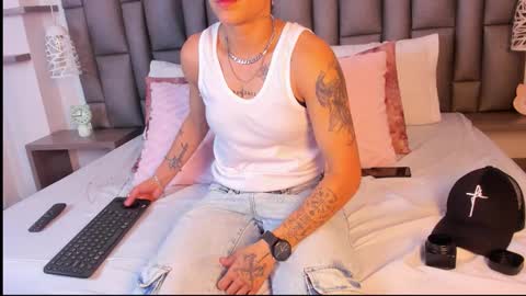 Zoe Krug online show from 03-17-26, 12:30