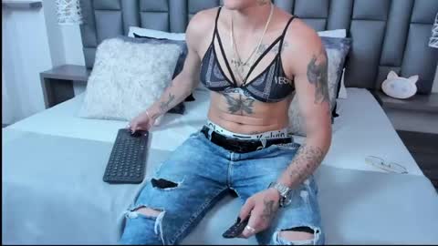 Zoe Krug online show from 04-28-26, 12:32