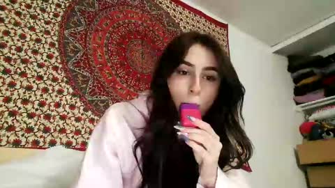 Snapshot of zoepleasing chatting on 03-05-25, 03:29 zoepleasing online show from 03-05-25, 03:29