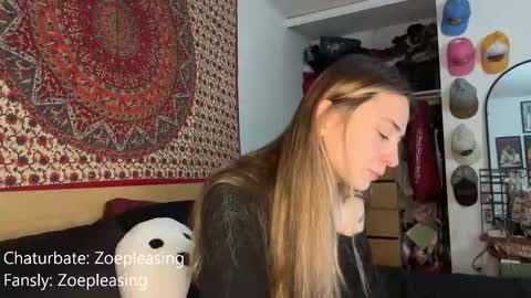 Snapshot of zoepleasing chatting on 09-24-25, 12:36 zoepleasing online show from 09-24-25, 12:36