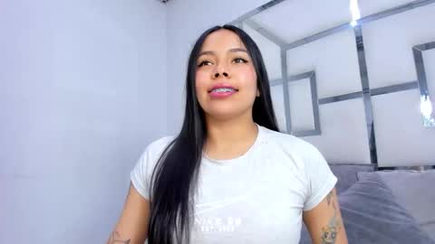 ZoeSwam online show from 11-28-25, 12:08