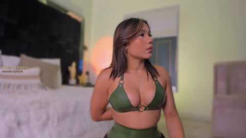 Snapshot of zoevidal_ chatting on 09-24-25, 11:46 zoevidal_ online show from 09-24-25, 11:46