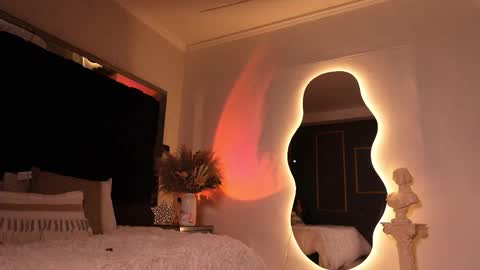 Snapshot of zoevidal_ chatting on 11-10-25, 11:53 zoevidal_ online show from 11-10-25, 11:53