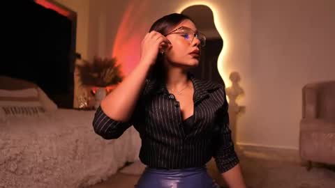 Snapshot of zoevidal_ chatting on 11-20-25, 12:05 zoevidal_ online show from 11-20-25, 12:05