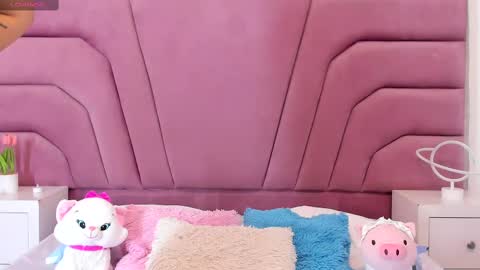 zoewillian online show from 02-11-25, 03:40