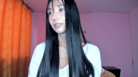 Zoey online show from 04-26-26, 10:18