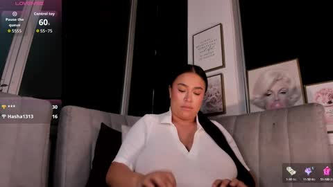 zoey thommpson online show from 10-05-25, 01:59