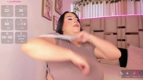 zoey thommpson online show from 11-15-25, 08:49