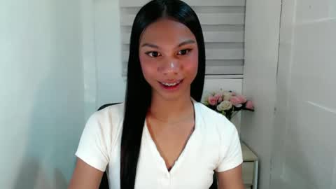 Snapshot of zoeygorgeous19 chatting on 01-27-25, 07:03 zoey online show from 01-27-25, 07:03