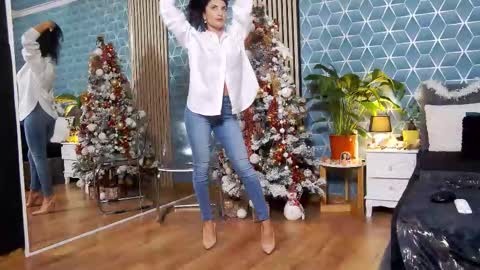 Zoey online show from 12-03-25, 07:12