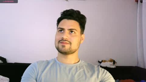 Snapshot of zohan_haidar chatting on 02-19-25, 05:16 ZohanMohamed online show from 02-19-25, 05:16