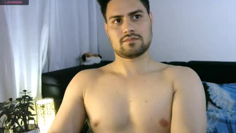 Snapshot of zohan_haidar chatting on 02-20-25, 05:44 ZohanMohamed online show from 02-20-25, 05:44