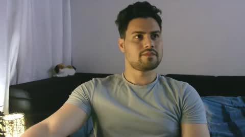 Snapshot of zohan_haidar chatting on 02-20-25, 09:22 ZohanMohamed online show from 02-20-25, 09:22