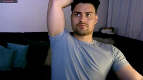 Snapshot of zohan_haidar chatting on 02-28-25, 01:15 ZohanMohamed online show from 02-28-25, 01:15