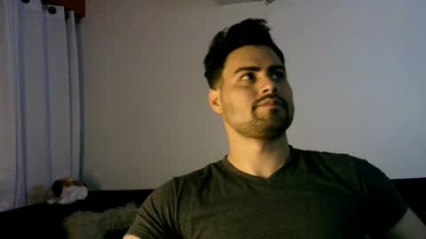 Snapshot of zohan_haidar chatting on 03-02-25, 04:07 ZohanMohamed online show from 03-02-25, 04:07