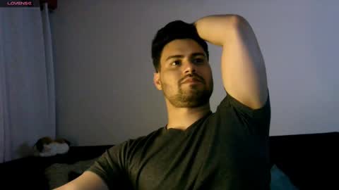 Snapshot of zohan_haidar chatting on 03-05-25, 06:23 ZohanMohamed online show from 03-05-25, 06:23