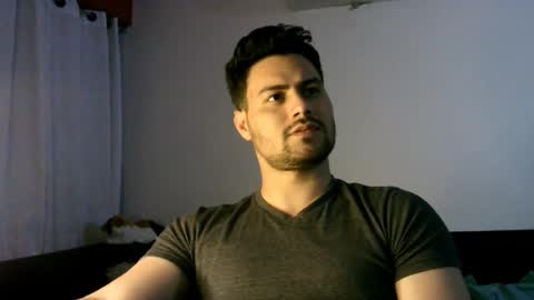 Snapshot of zohan_haidar chatting on 03-07-25, 04:02 ZohanMohamed online show from 03-07-25, 04:02