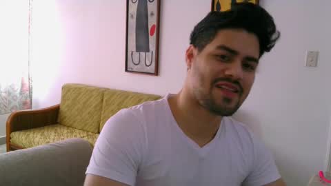 Snapshot of zohan_haidar chatting on 09-19-25, 05:13 ZohanMohamed online show from 09-19-25, 05:13