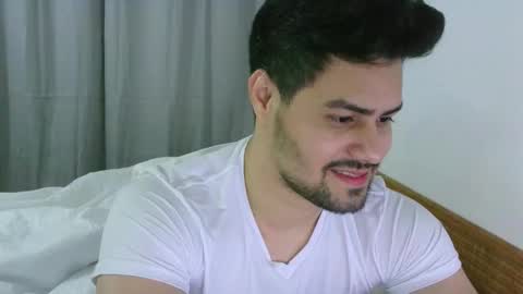 Snapshot of zohan_haidar chatting on 10-23-25, 02:33 ZohanMohamed online show from 10-23-25, 02:33