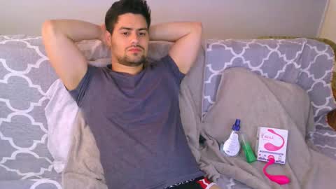 Snapshot of zohan_haidar chatting on 11-30-25, 08:13 ZohanMohamed online show from 11-30-25, 08:13