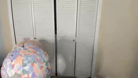 Zoie online show from 01-07-26, 09:06