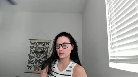 Zoie online show from 05-16-26, 07:34