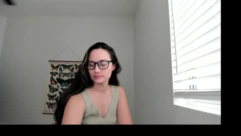 Zoie online show from 05-18-26, 08:36