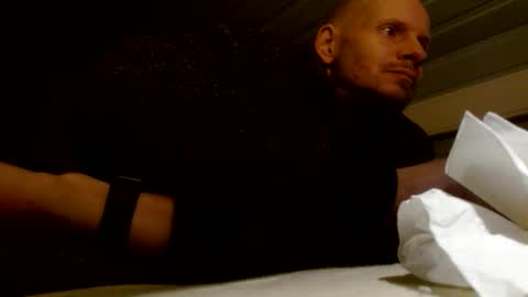 Snapshot of zolexthomas chatting on 12-06-24, 05:33 zolexthomas online show from 12-06-24, 05:33