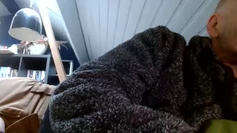 Snapshot of zolexthomas chatting on 12-10-24, 10:28 zolexthomas online show from 12-10-24, 10:28