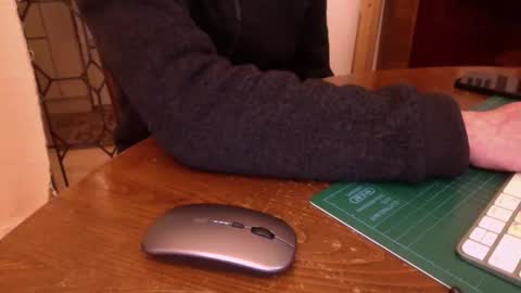 Snapshot of zomaslive chatting on 03-19-26, 06:39 Zomas online show from 03-19-26, 06:39