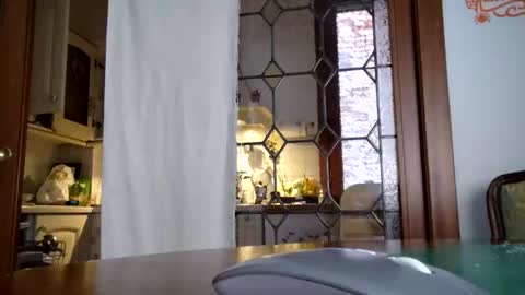 Snapshot of zomaslive chatting on 04-12-26, 05:45 Zomas online show from 04-12-26, 05:45