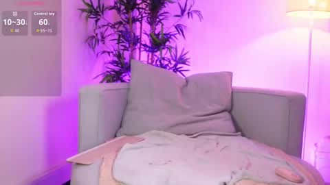 Zoe online show from 03-28-26, 01:11