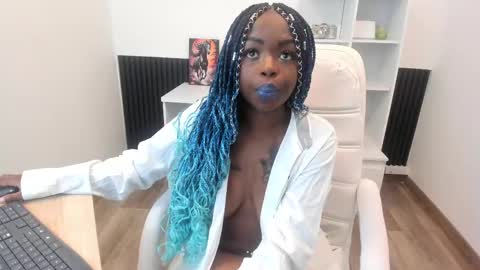 Zooe online show from 01-15-25, 11:43