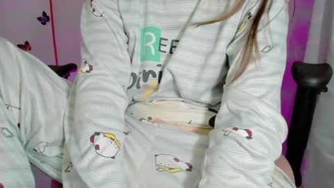 Alicie online show from 12-30-24, 08:43