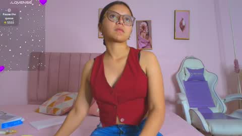 Zoe online show from 02-25-26, 12:04