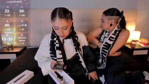 cintya kors online show from 01-22-25, 02:37