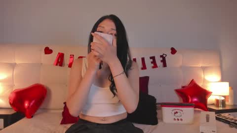 cintya kors online show from 02-09-25, 02:38