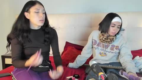 cintya kors online show from 03-12-25, 03:57