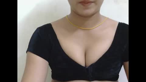 Zoya online show from 03-10-26, 05:07