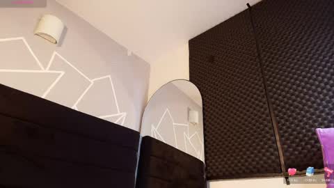 zpzphot online show from 04-25-26, 01:19