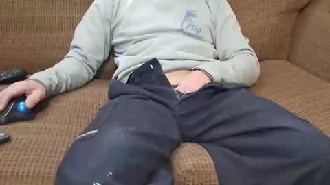 zruckster online show from 12-14-25, 05:40