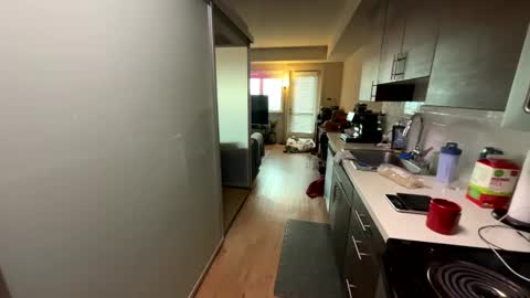 Snapshot of zuko_zen69 chatting on 02-08-25, 06:55 Zuko online show from 02-08-25, 06:55